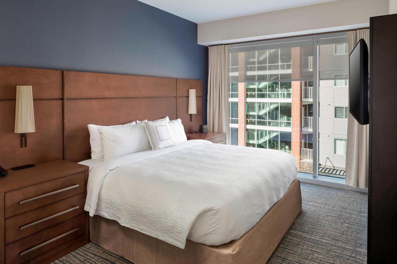 Residence Inn By Marriott Greenville Downtown Exterior photo
